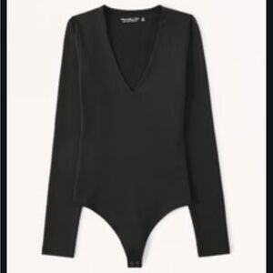 NWT ABERCROMBIE & FITCH Long-Sleeve Seamless Fabric V-Neck Bodysuit